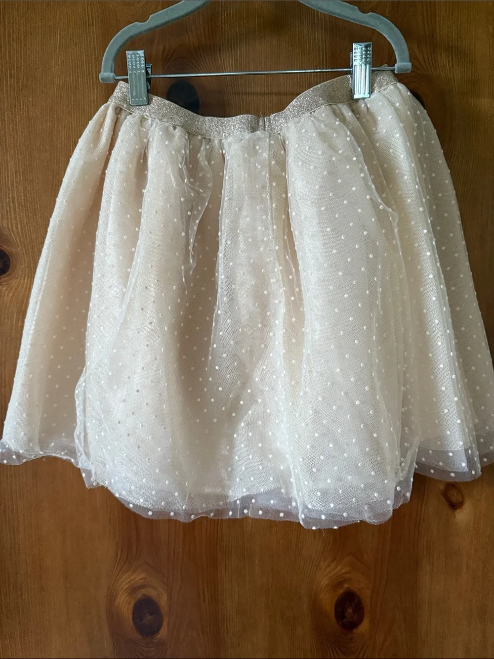 N/A chic cream